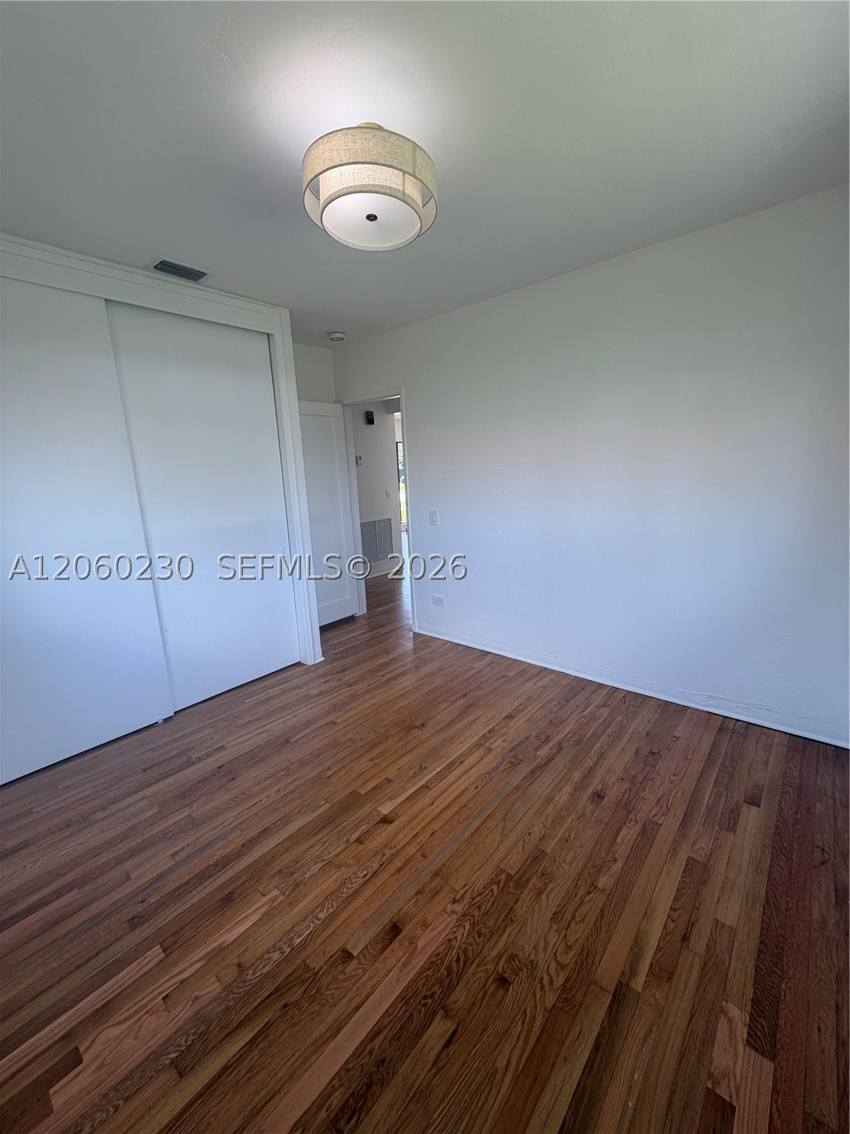 5171 SW 6th St, Miami FL 33134