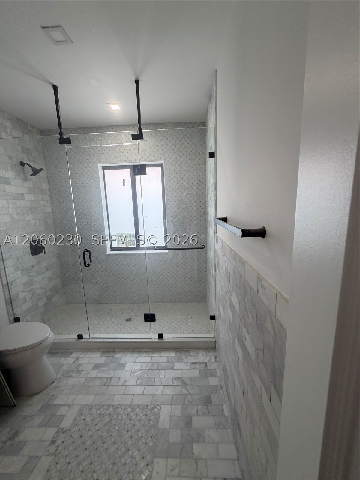 5171 SW 6th St, Miami FL 33134