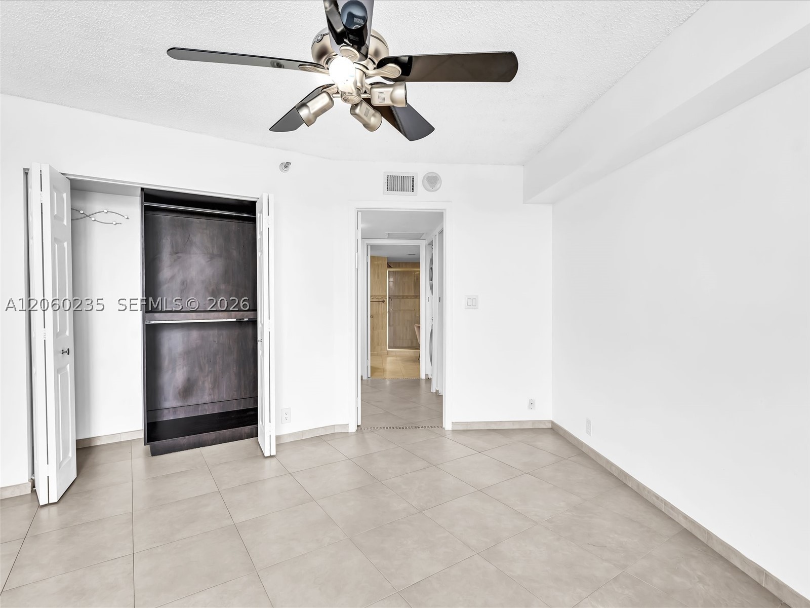 3530 Mystic Pointe Dr #1004, Aventura FL 33180