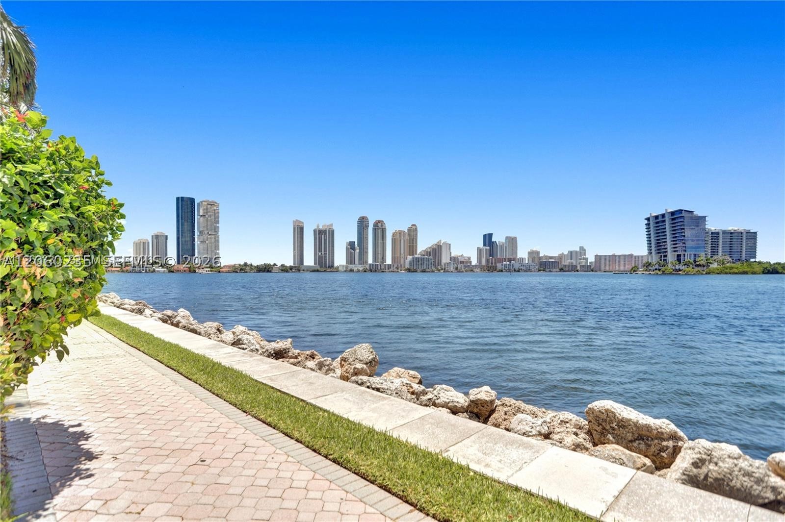 3530 Mystic Pointe Dr #1004, Aventura FL 33180