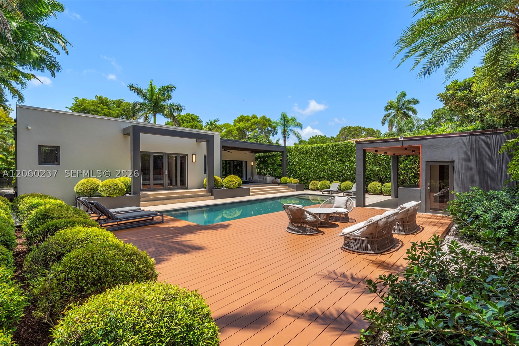 1253 Obispo Ave, Coral Gables FL 33134