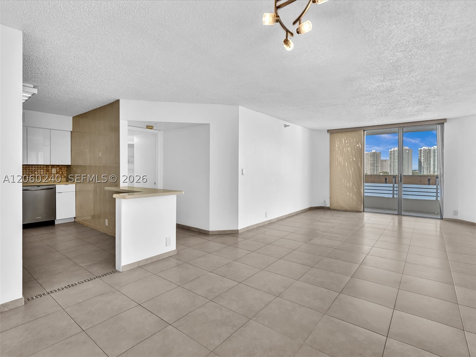 3530 Mystic Pointe Dr #1004, Aventura FL 33180