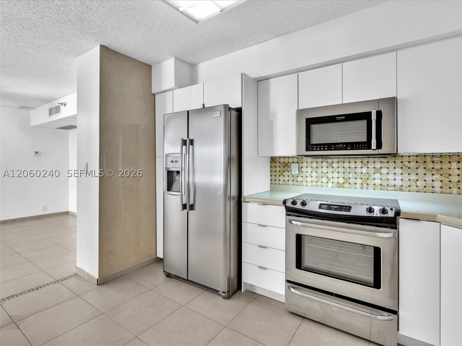 3530 Mystic Pointe Dr #1004, Aventura FL 33180