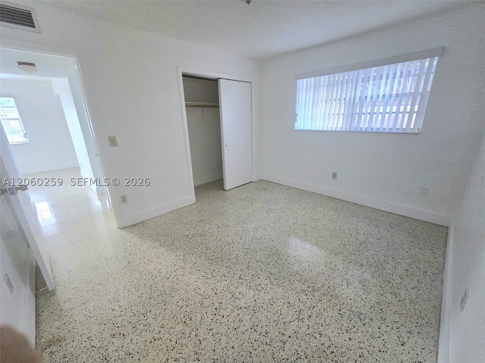 11040 SW 4th St #FRONT UNIT, Sweetwater FL 33174