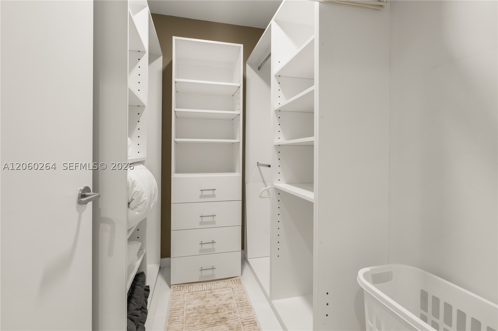 851 NE 1st Ave #4207, Miami FL 33132