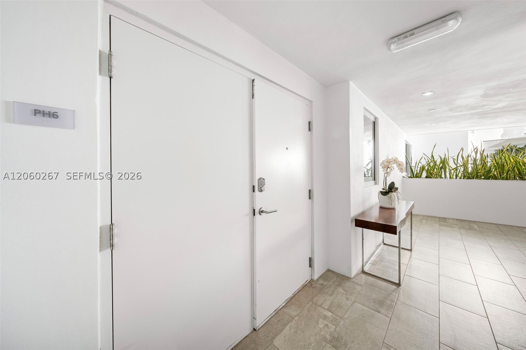 1201 20th St #PH06, Miami Beach FL 33139