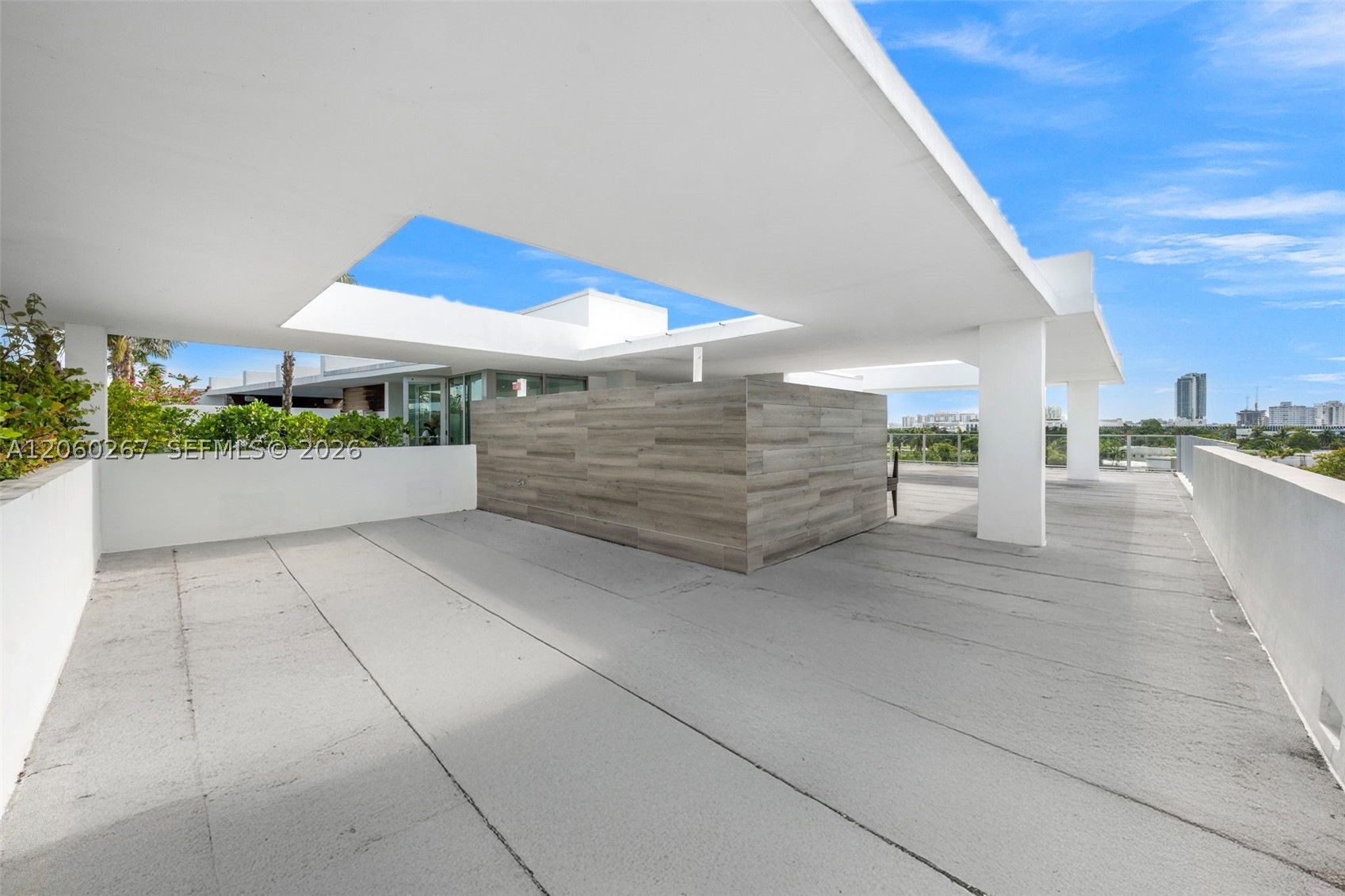 1201 20th St #PH06, Miami Beach FL 33139