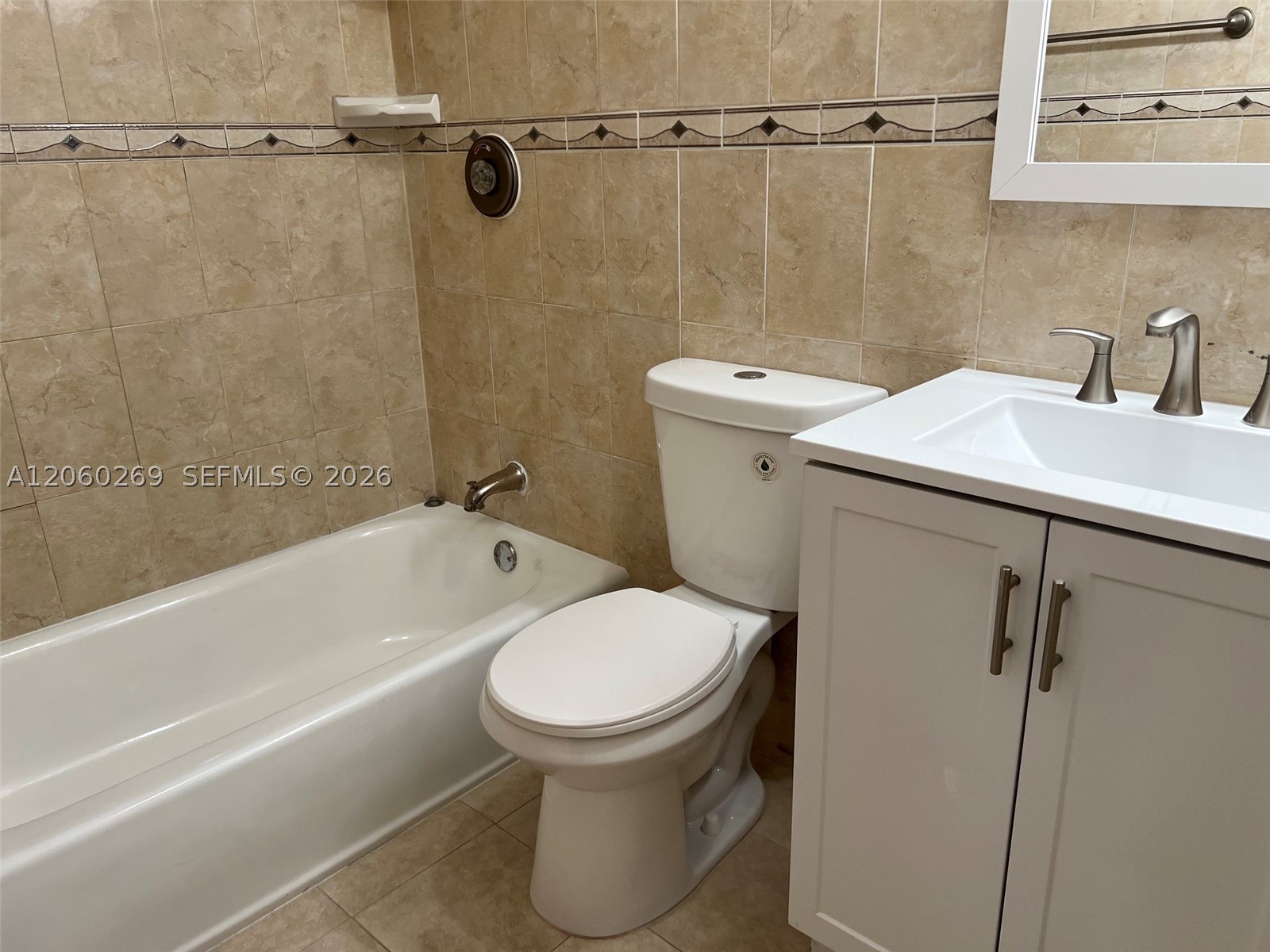 1820 W 72nd Pl, Hialeah FL 33014