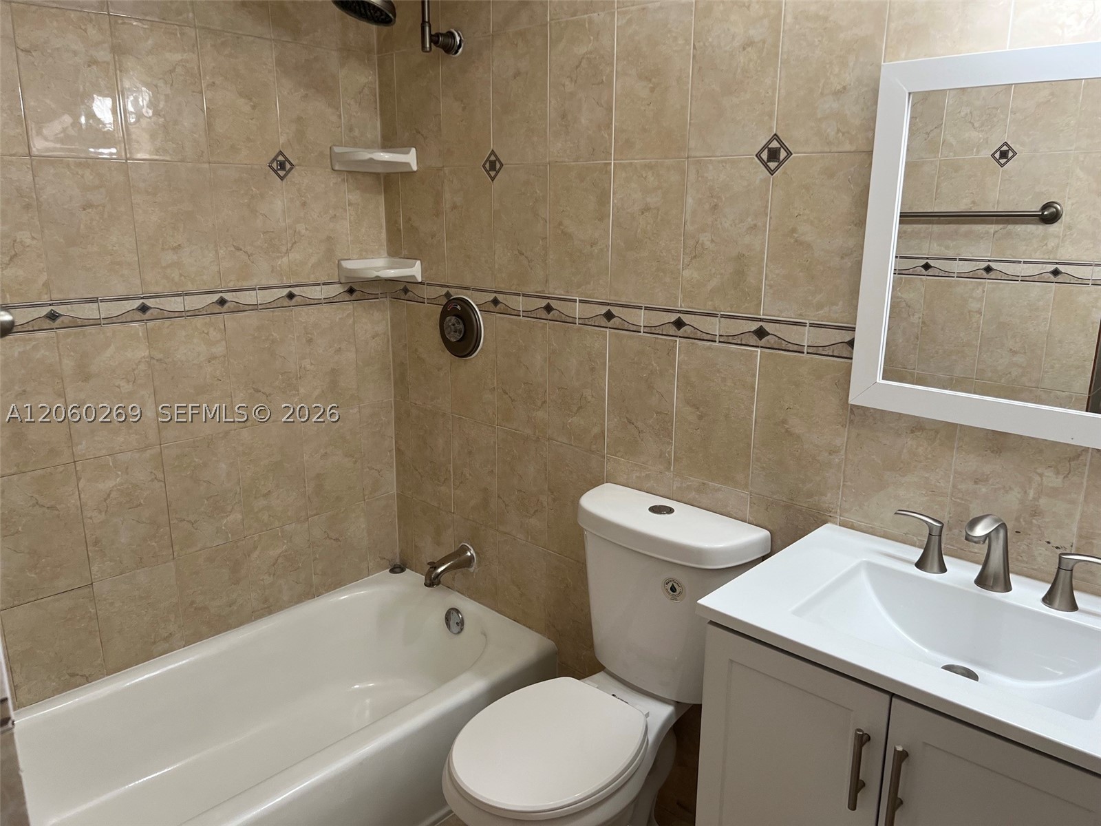 1820 W 72nd Pl, Hialeah FL 33014