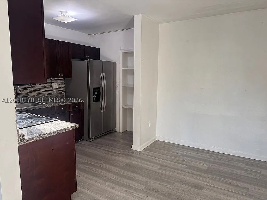 1501 NW 42nd St, Miami FL 33142