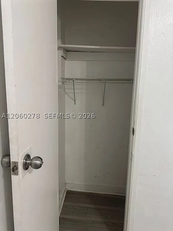 1501 NW 42nd St, Miami FL 33142
