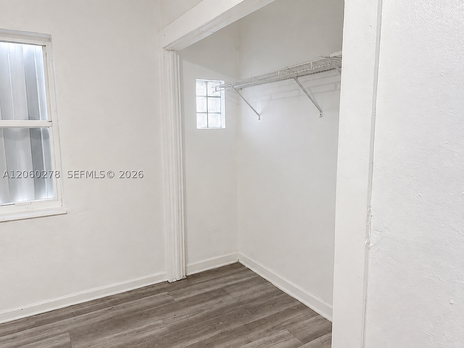 1501 NW 42nd St, Miami FL 33142