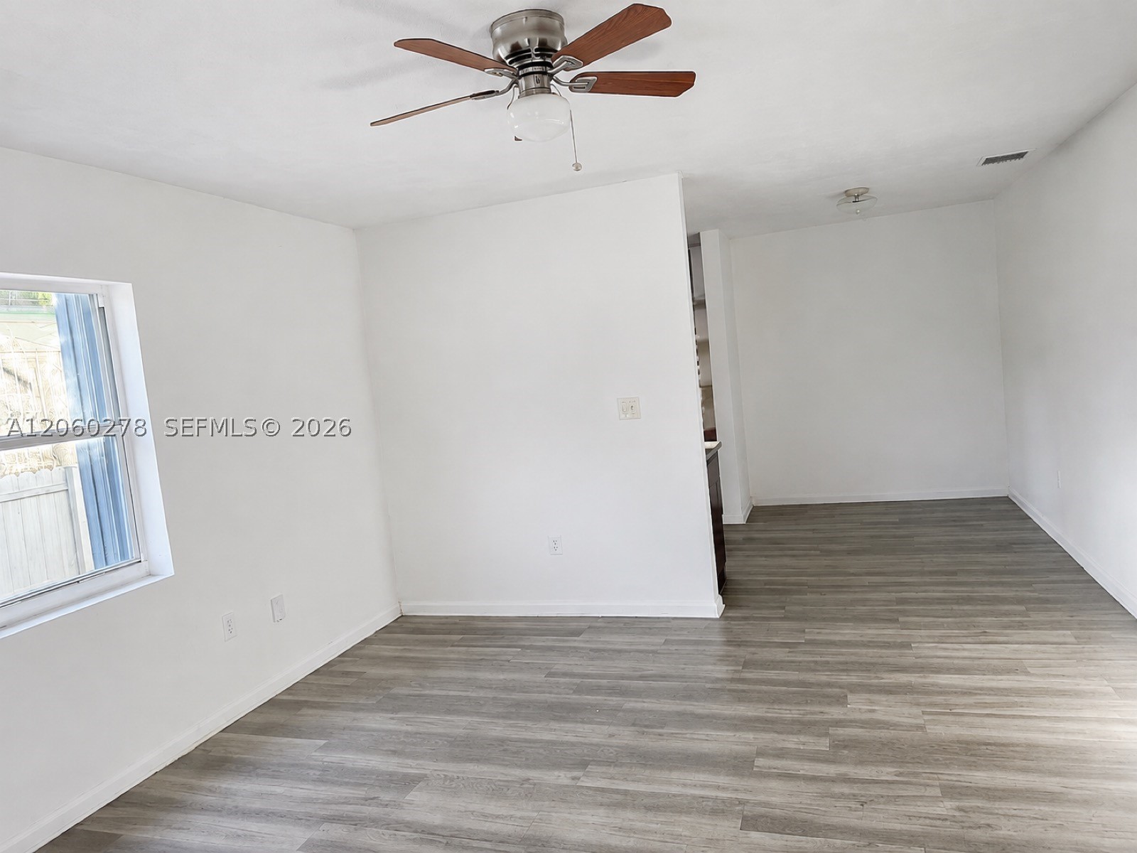 1501 NW 42nd St, Miami FL 33142