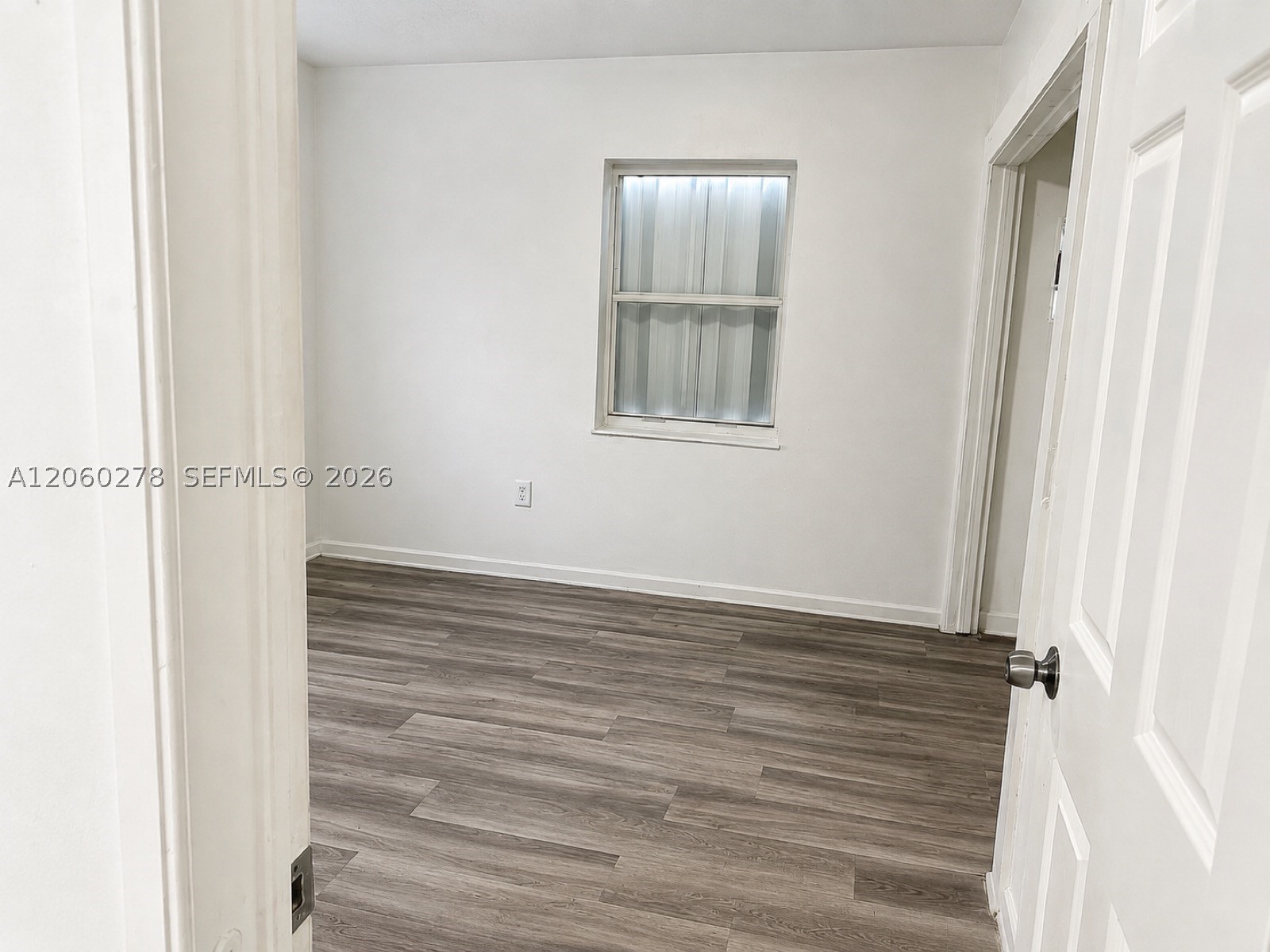 1501 NW 42nd St, Miami FL 33142