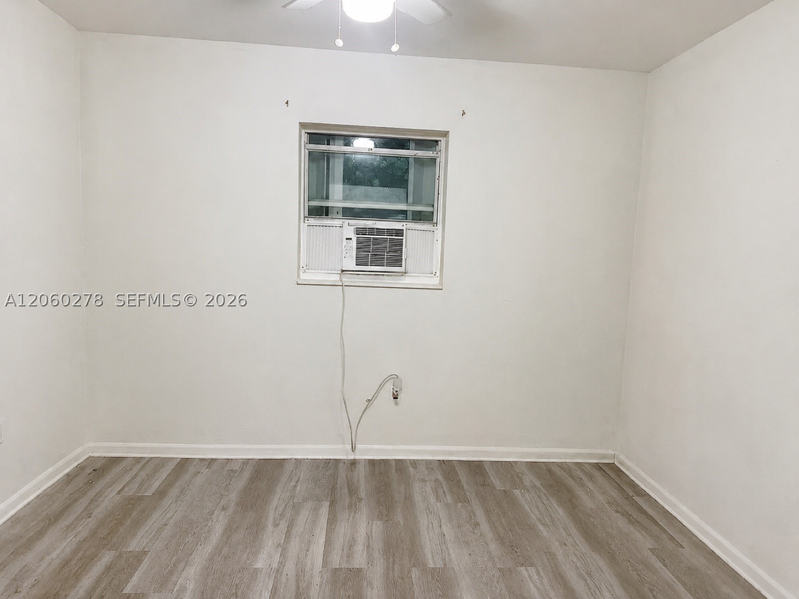 1501 NW 42nd St, Miami FL 33142