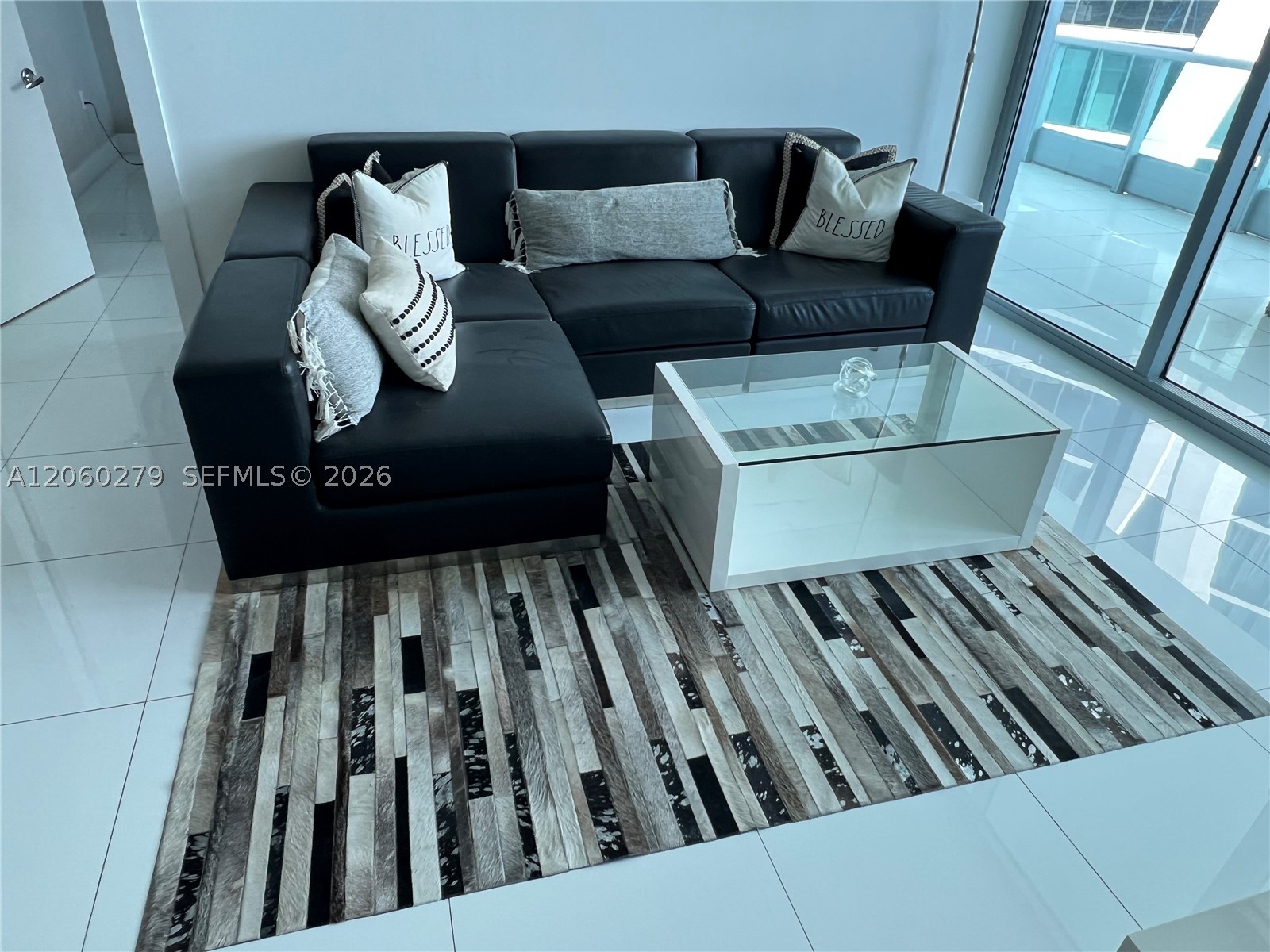 900 Biscayne Blvd #3408, Miami FL 33132