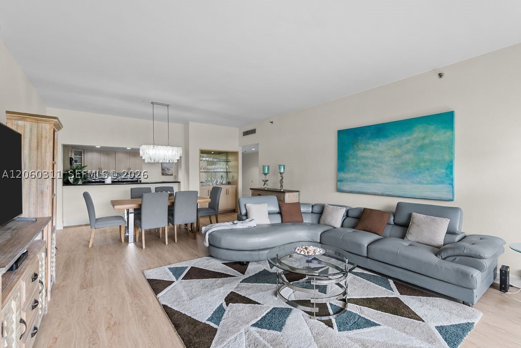 251 Crandon Blvd #325, Key Biscayne FL 33149