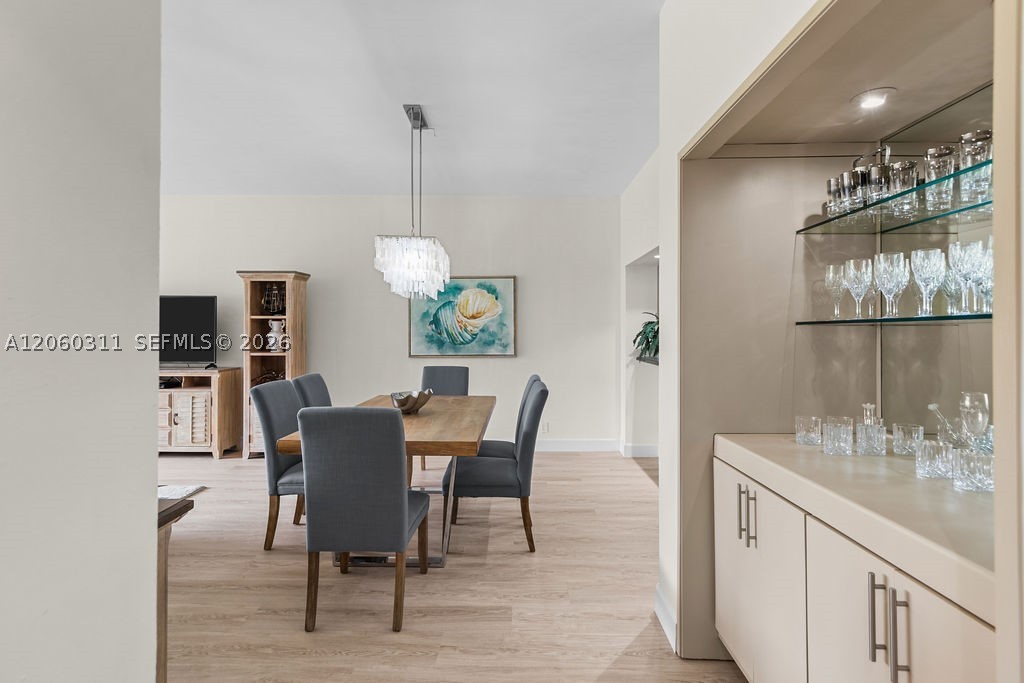 251 Crandon Blvd #325, Key Biscayne FL 33149