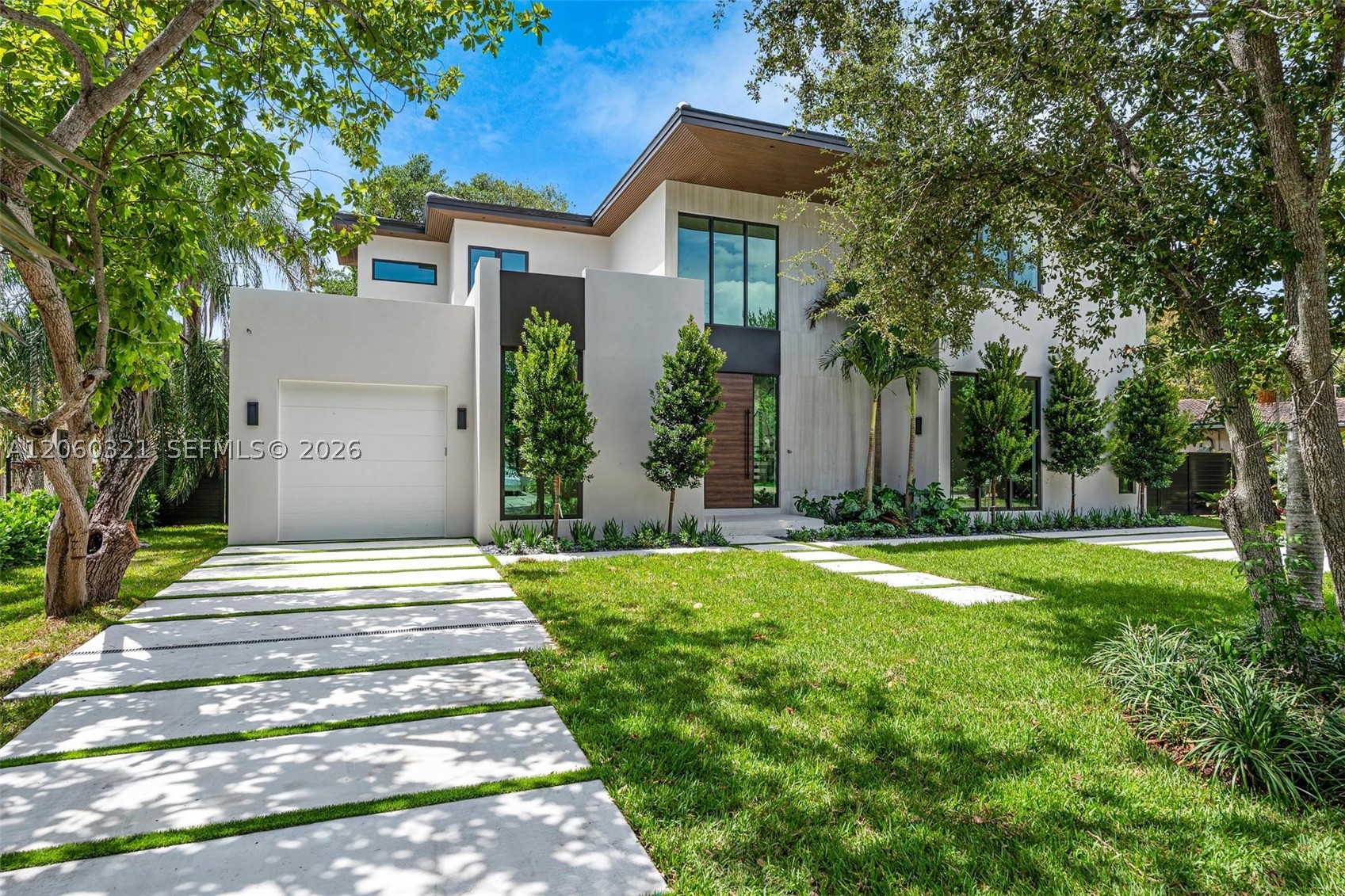 970 NE 92nd St, Miami Shores FL 33138