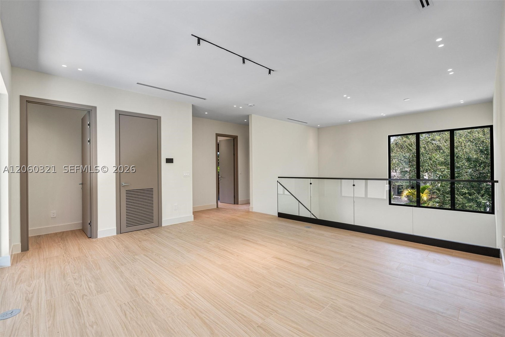 970 NE 92nd St, Miami Shores FL 33138