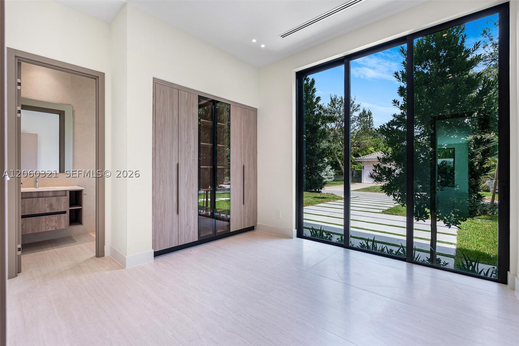 970 NE 92nd St, Miami Shores FL 33138