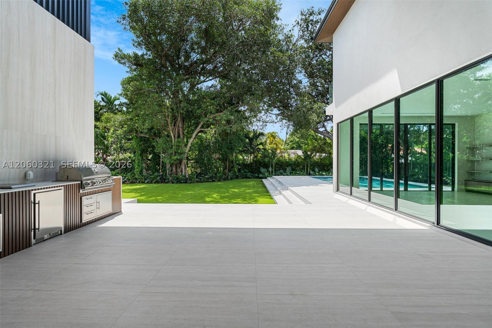 970 NE 92nd St, Miami Shores FL 33138