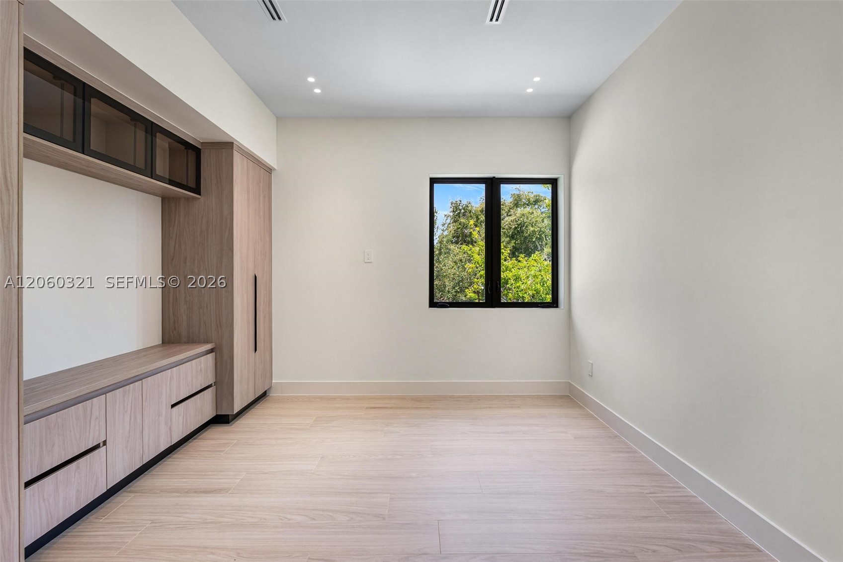 970 NE 92nd St, Miami Shores FL 33138