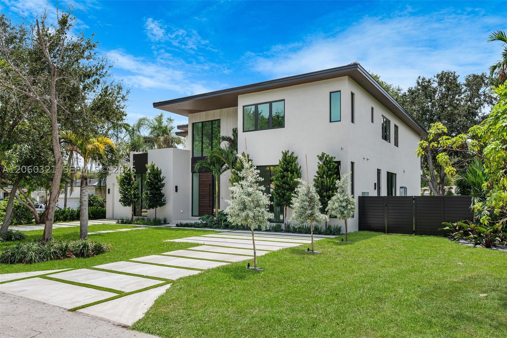 970 NE 92nd St, Miami Shores FL 33138