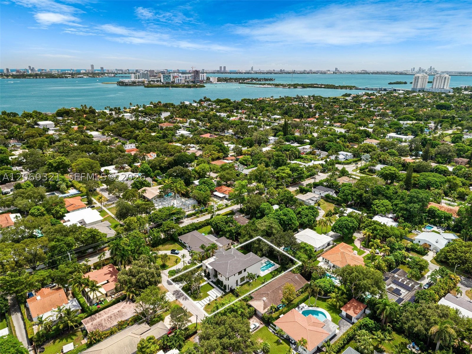 970 NE 92nd St, Miami Shores FL 33138