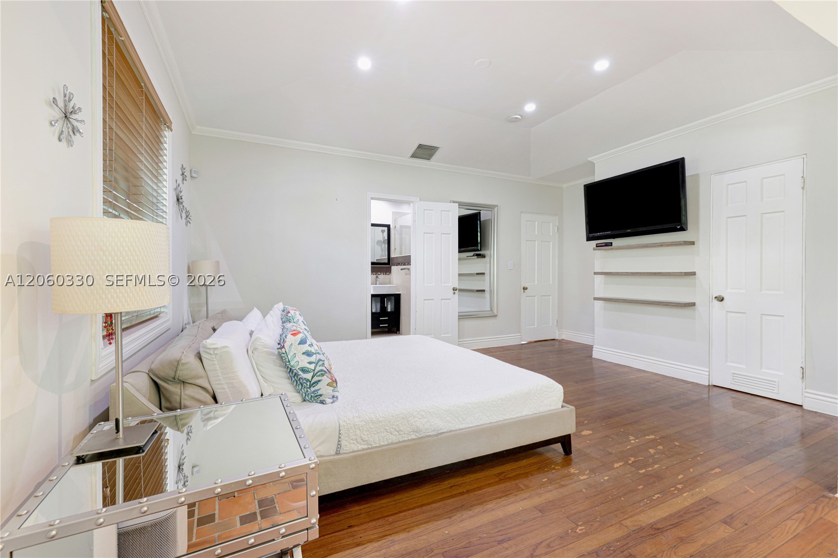 349 NE 96th St, Miami Shores FL 33138