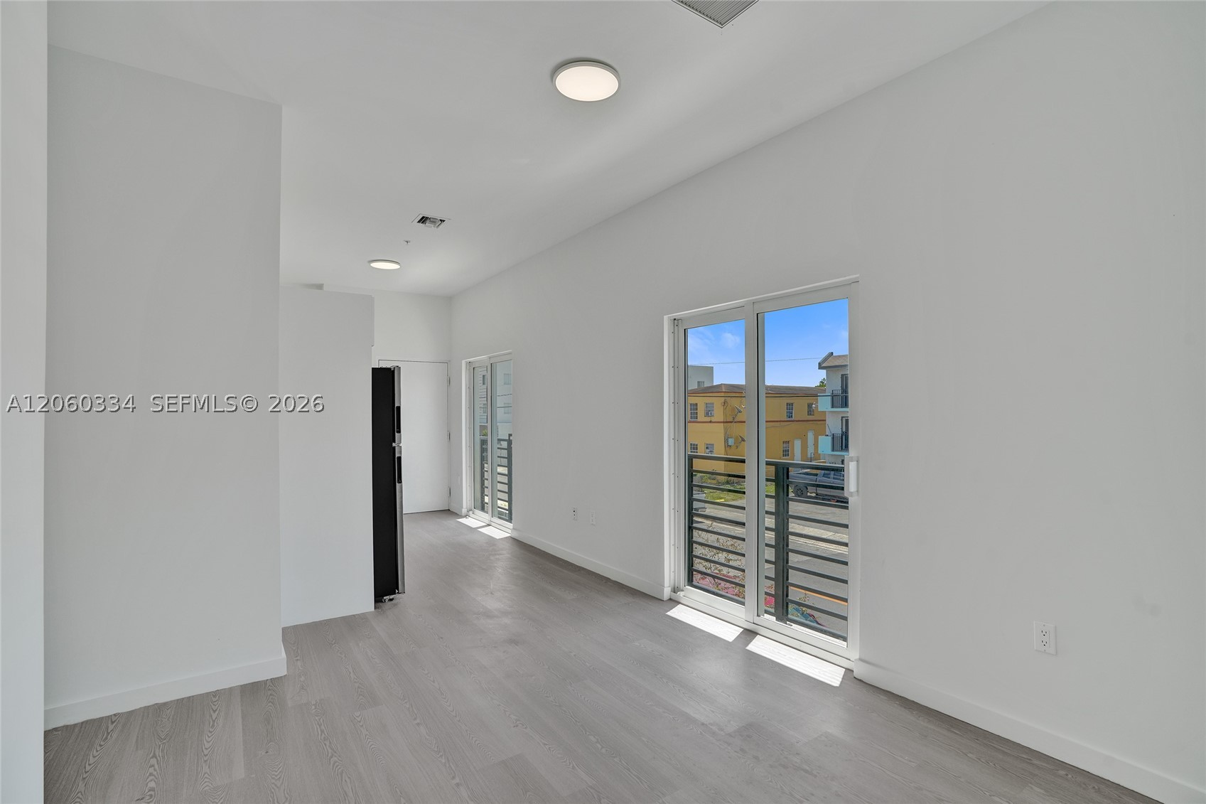 1567 NW 1st St #8, Miami FL 33125