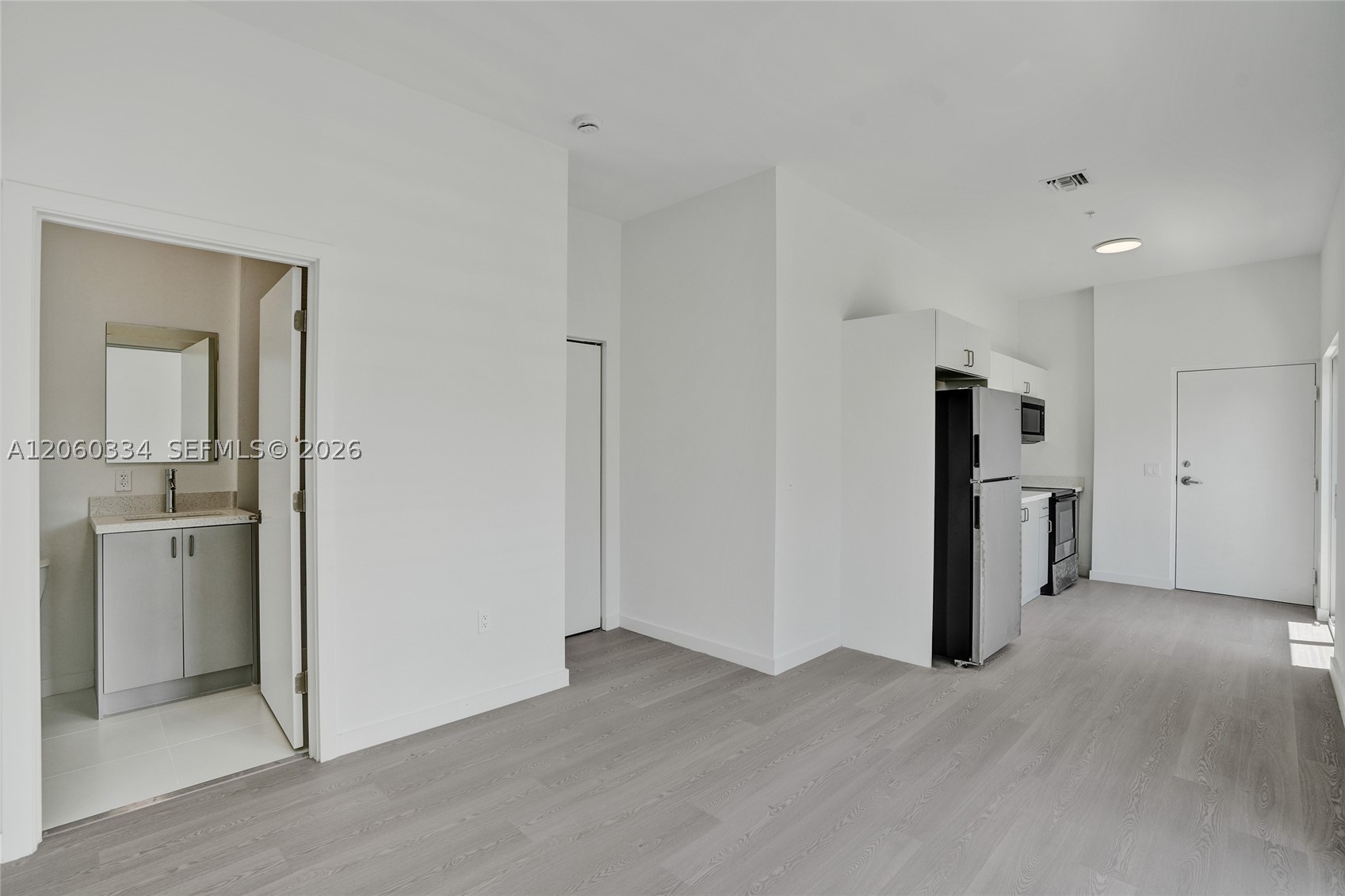 1567 NW 1st St #8, Miami FL 33125