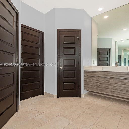 8981 NW 154th Ter #8981, Miami Lakes FL 33018