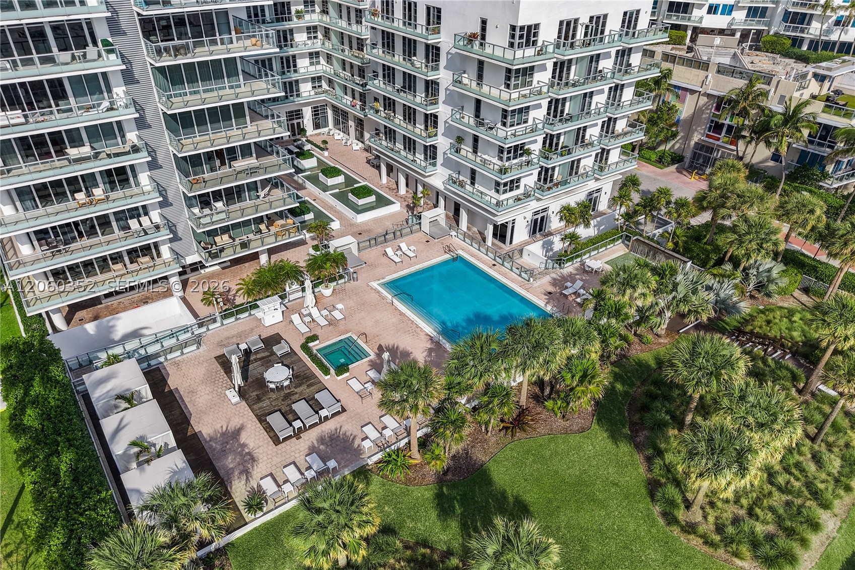 3739 Collins Ave #N-503, Miami Beach FL 33140