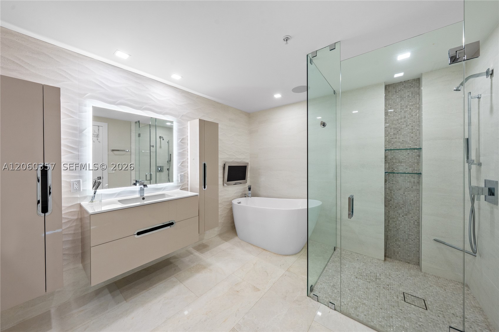 3400 SW 27th Ave #802, Miami FL 33133