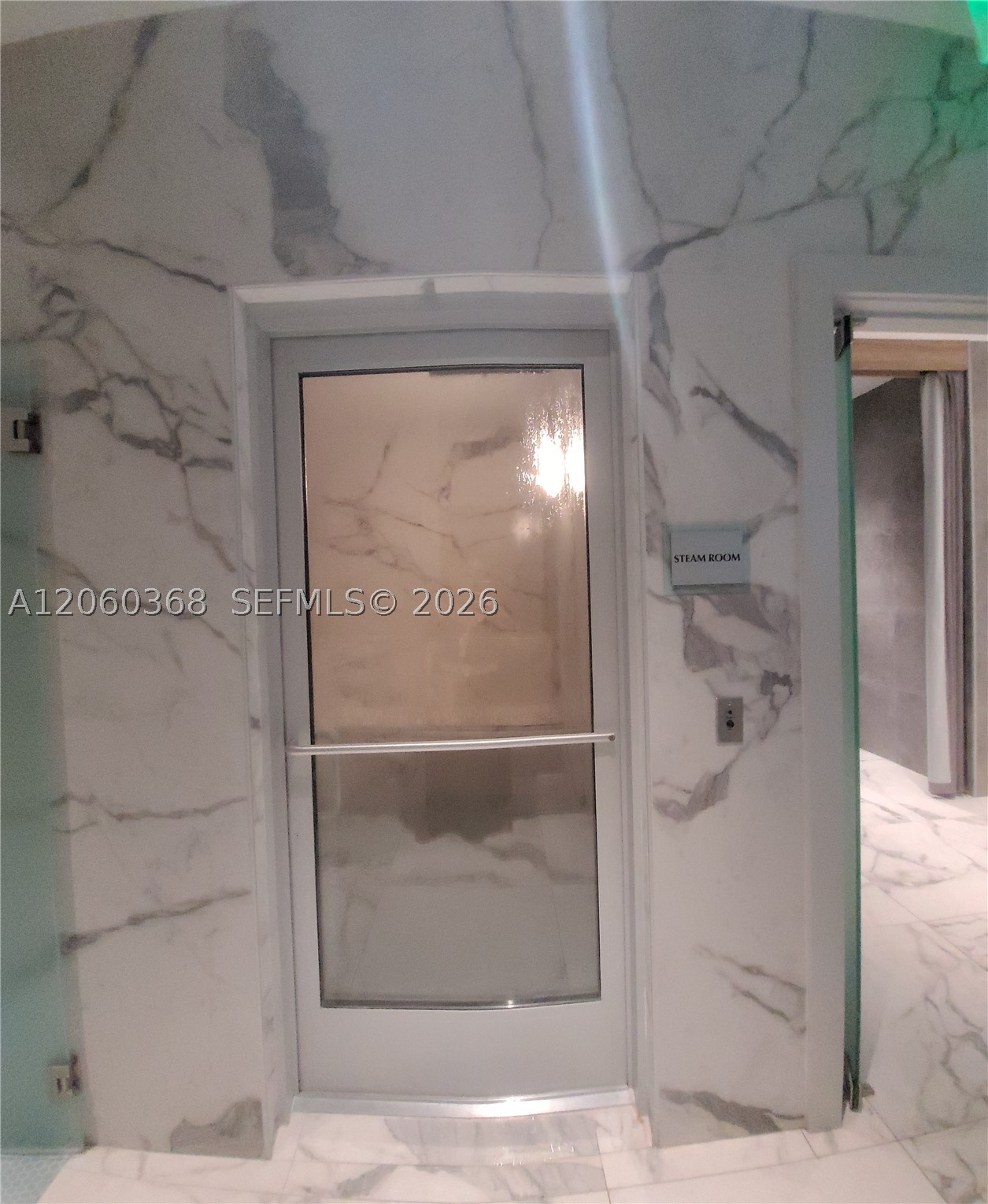 90 SW 3rd St #3104, Miami FL 33130