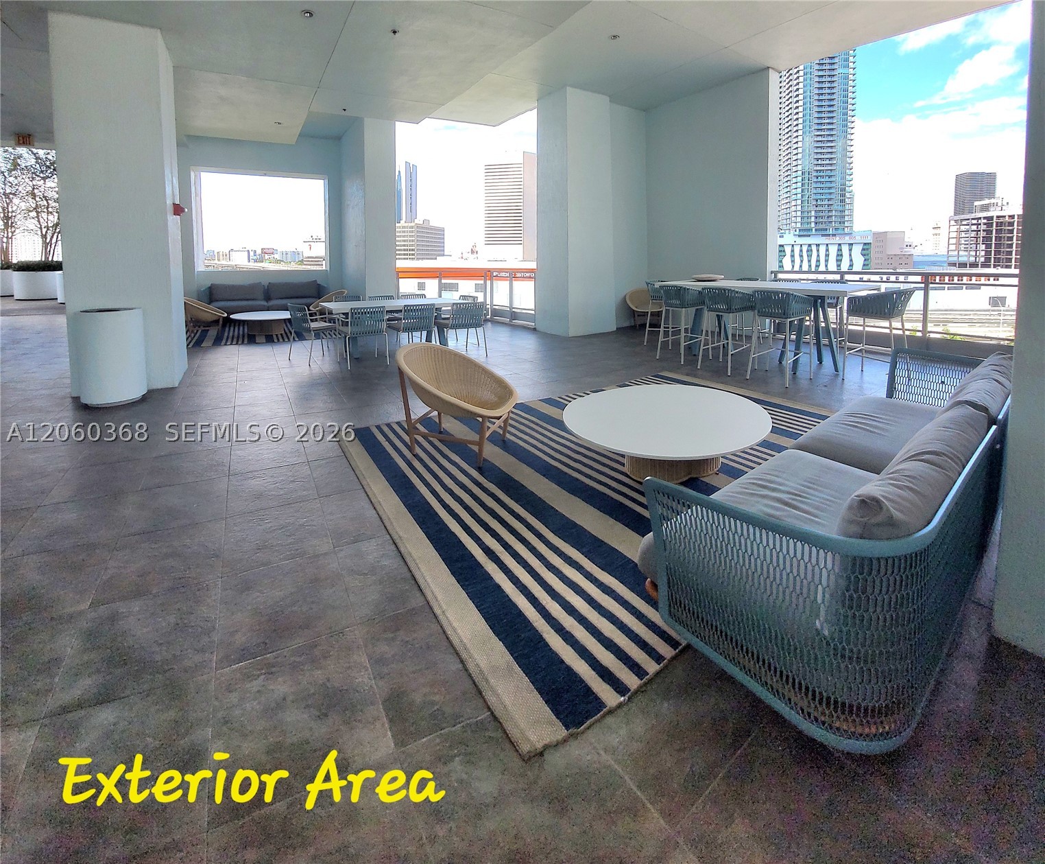 90 SW 3rd St #3104, Miami FL 33130