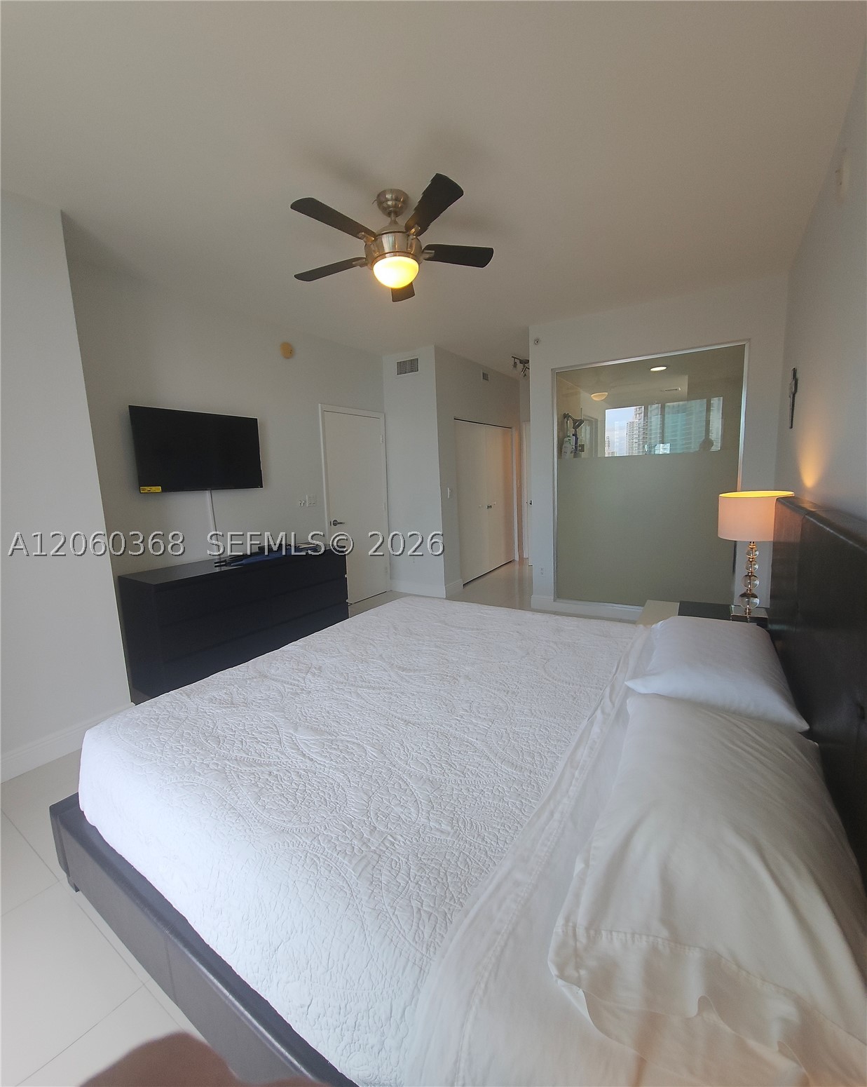 90 SW 3rd St #3104, Miami FL 33130