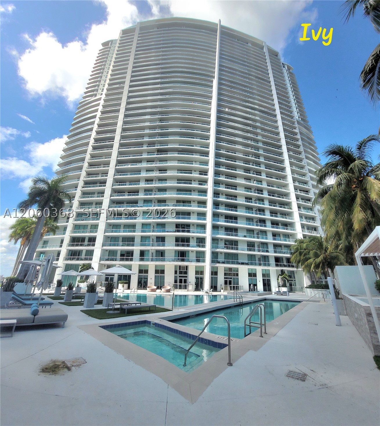 90 SW 3rd St #3104, Miami FL 33130