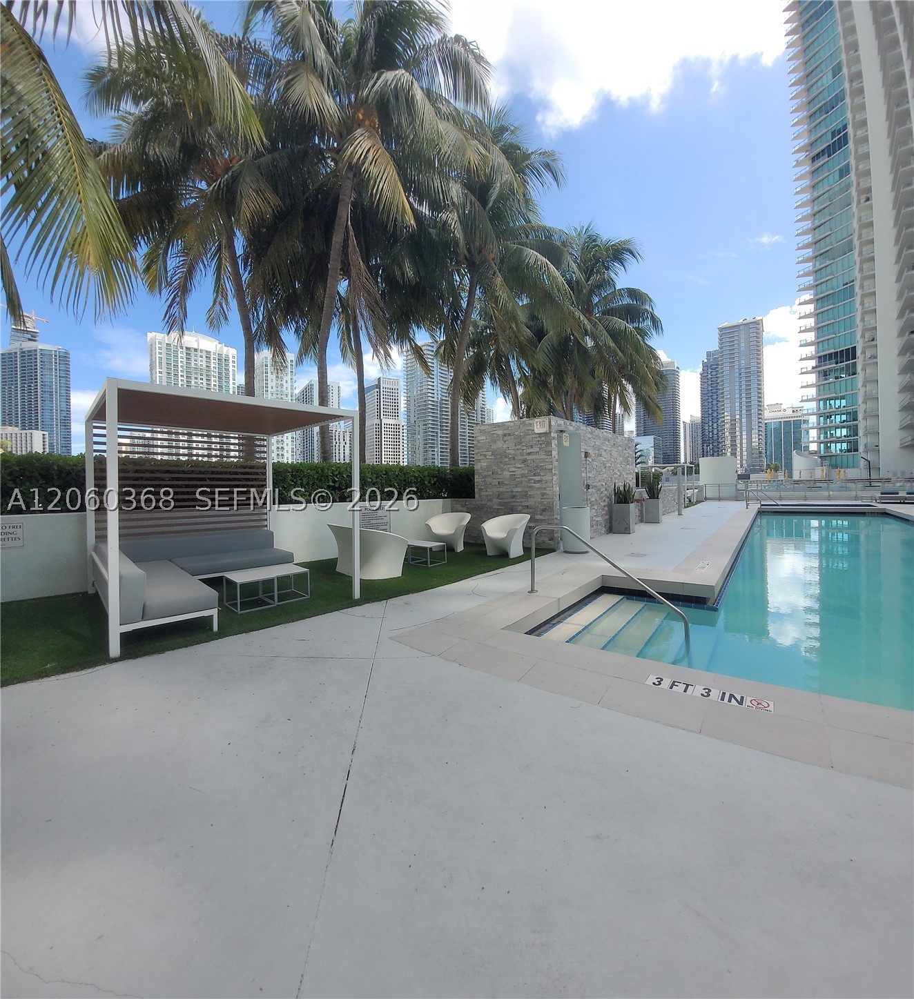 90 SW 3rd St #3104, Miami FL 33130
