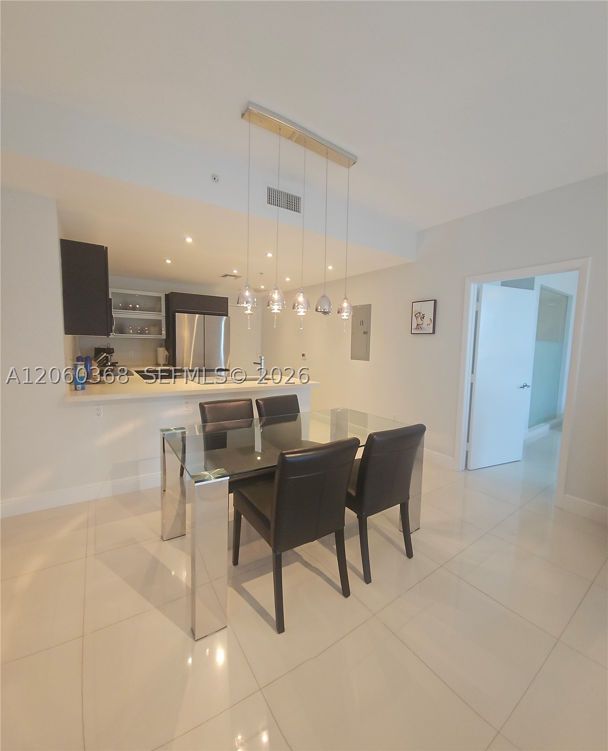 90 SW 3rd St #3104, Miami FL 33130