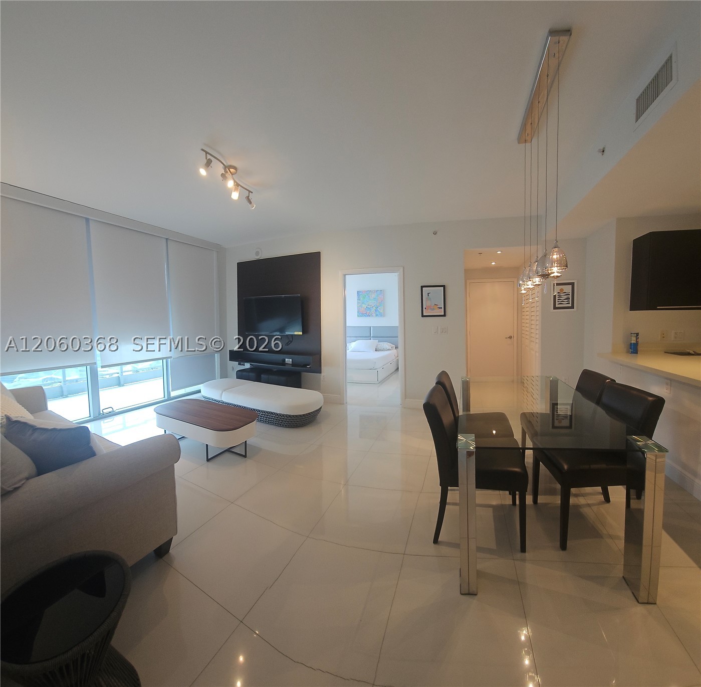 90 SW 3rd St #3104, Miami FL 33130