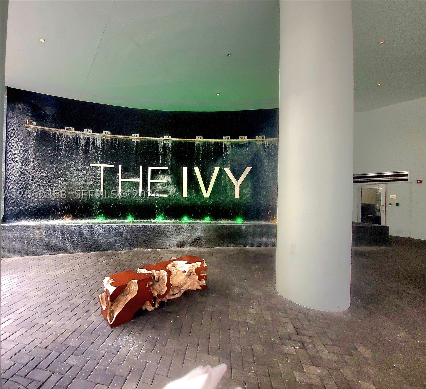 90 SW 3rd St #3104, Miami FL 33130