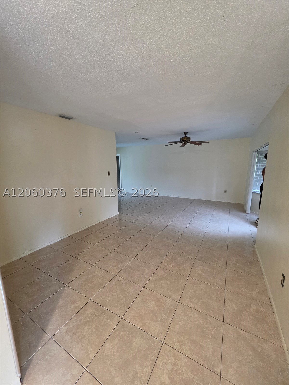 Sunrise FL 33313 - A12060376
