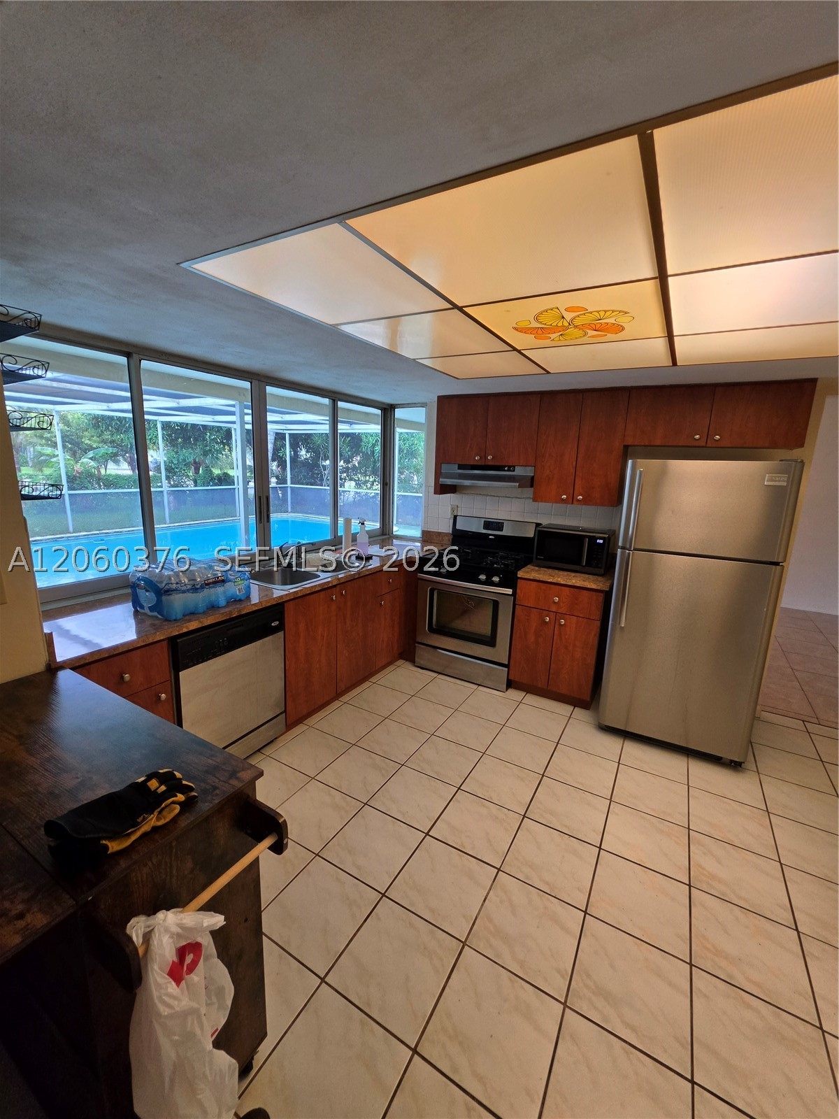 Sunrise FL 33313 - A12060376
