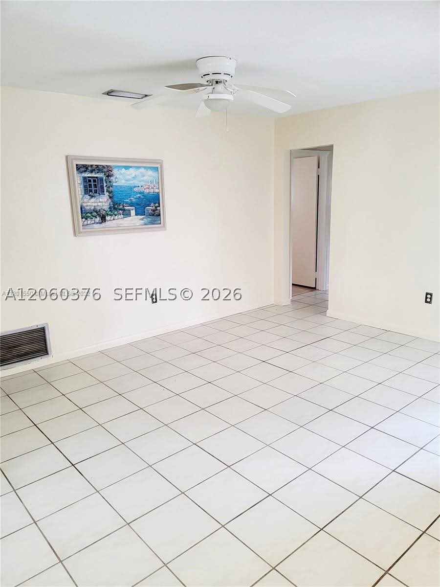 Sunrise FL 33313 - A12060376