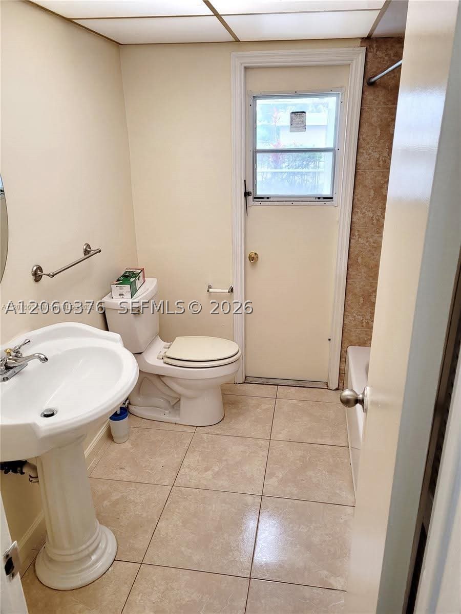 Sunrise FL 33313 - A12060376