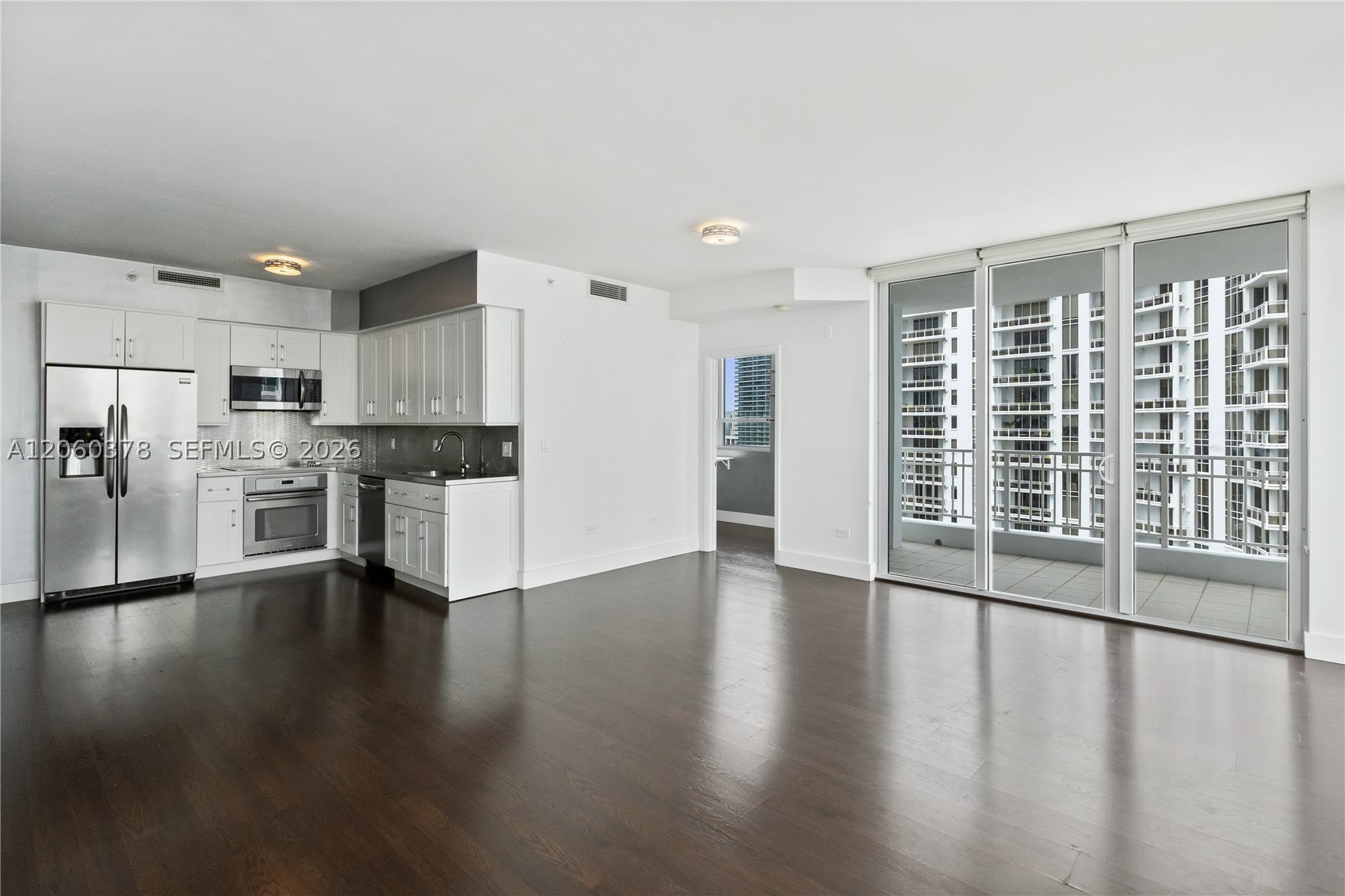 801 Brickell Key Blvd #2912, Miami FL 33131
