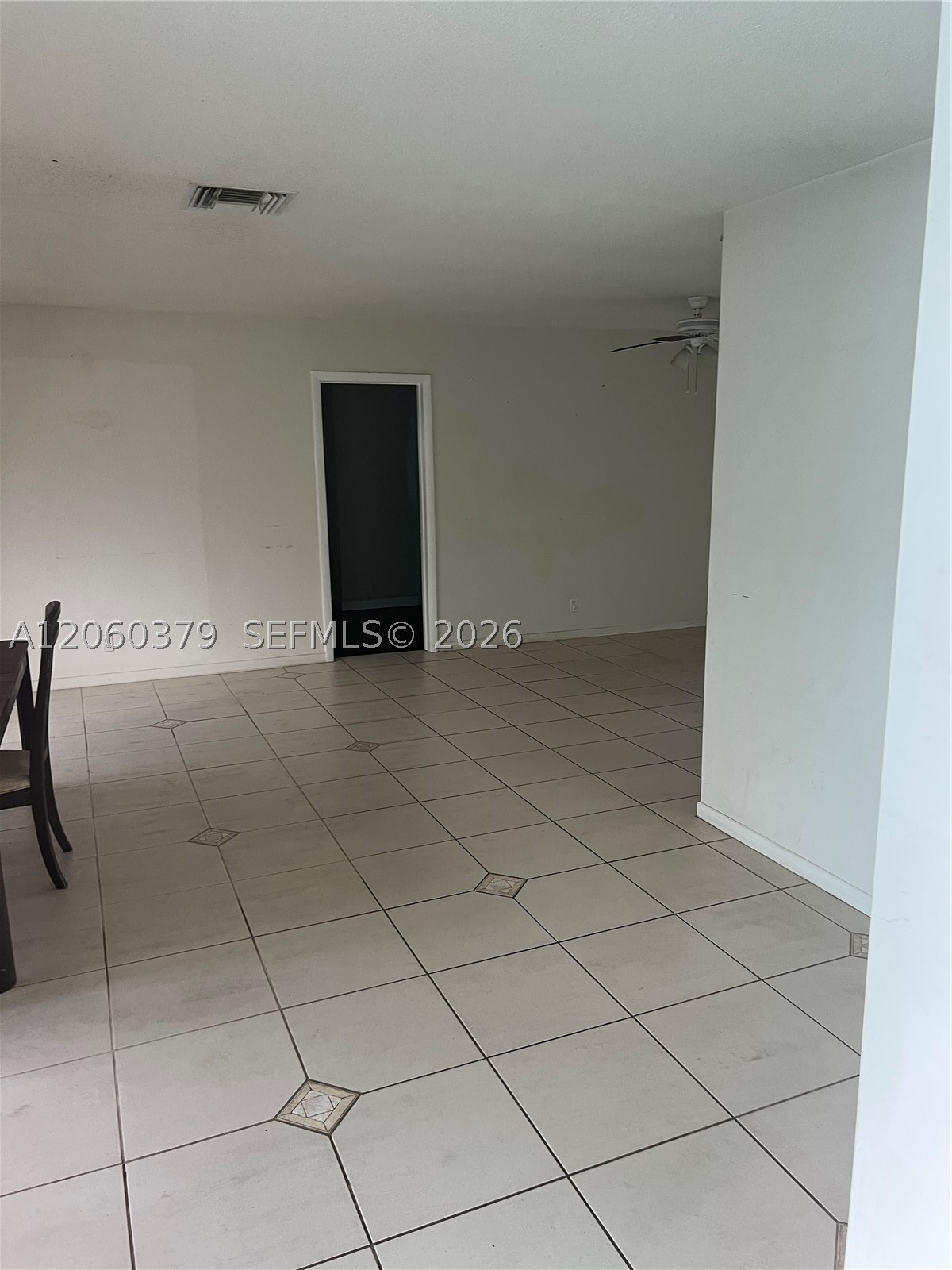 3700 NW 25th St, Lauderdale Lakes FL 33311