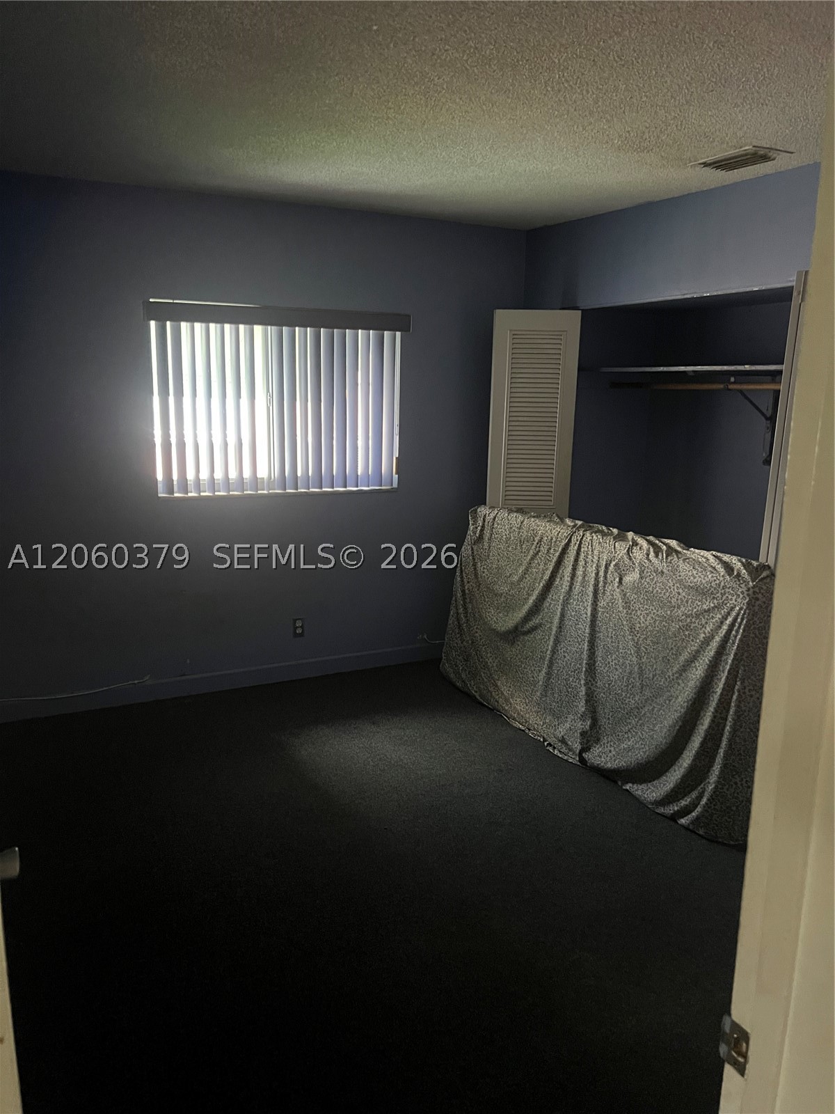 3700 NW 25th St, Lauderdale Lakes FL 33311
